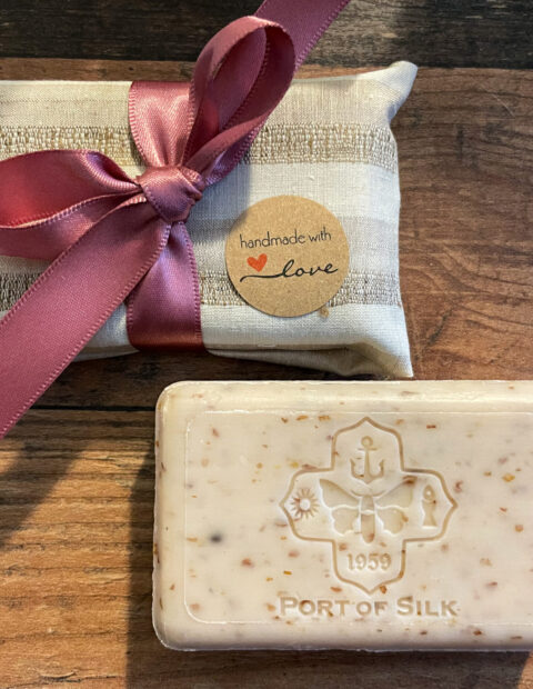Naturseife Silkgin Geschenkbox – Bild 4